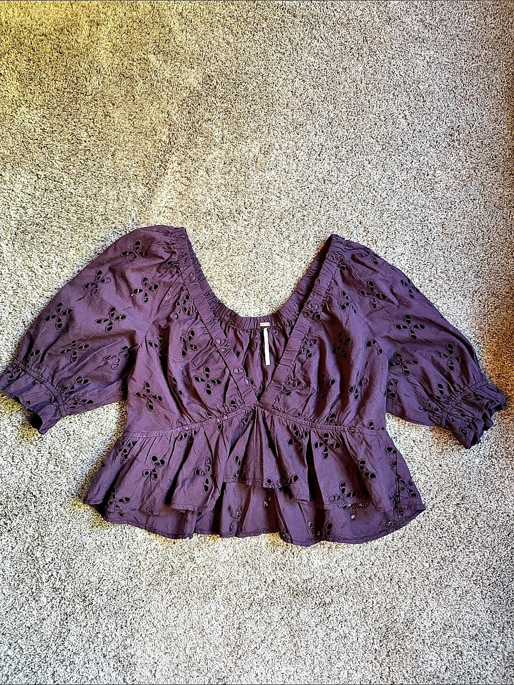 Free People Floral Eyelet Blouse in Purple Size Small Like New